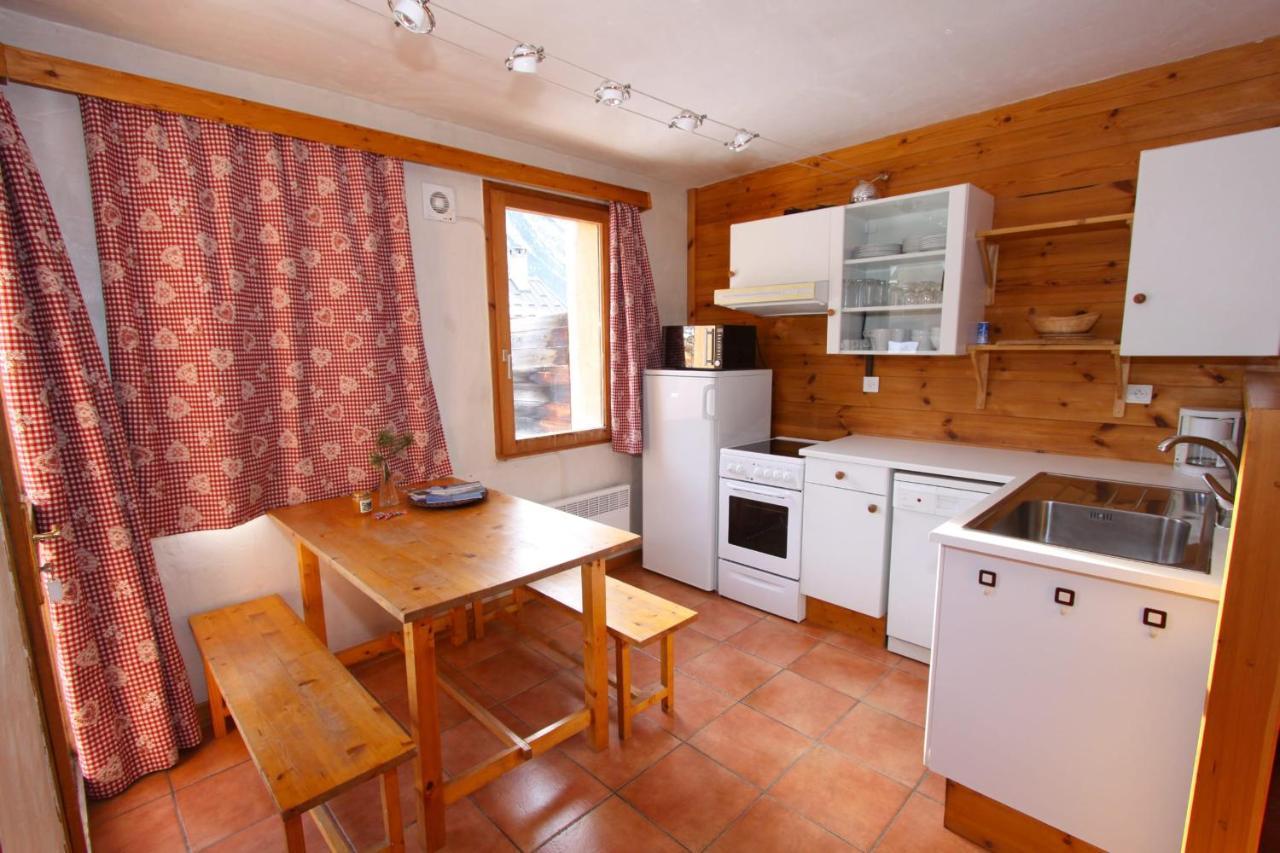Le Leyrier Hameau Des Chazals Nevache Hautes Alpes 外观 照片