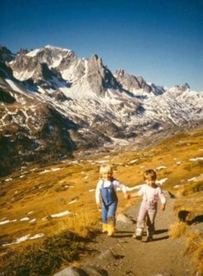 Le Leyrier Hameau Des Chazals Nevache Hautes Alpes 外观 照片